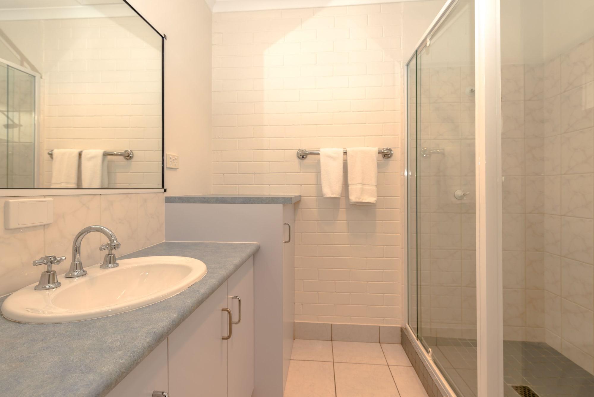 אולברסטון Seasonal South Motel & Function Centre מראה חיצוני תמונה