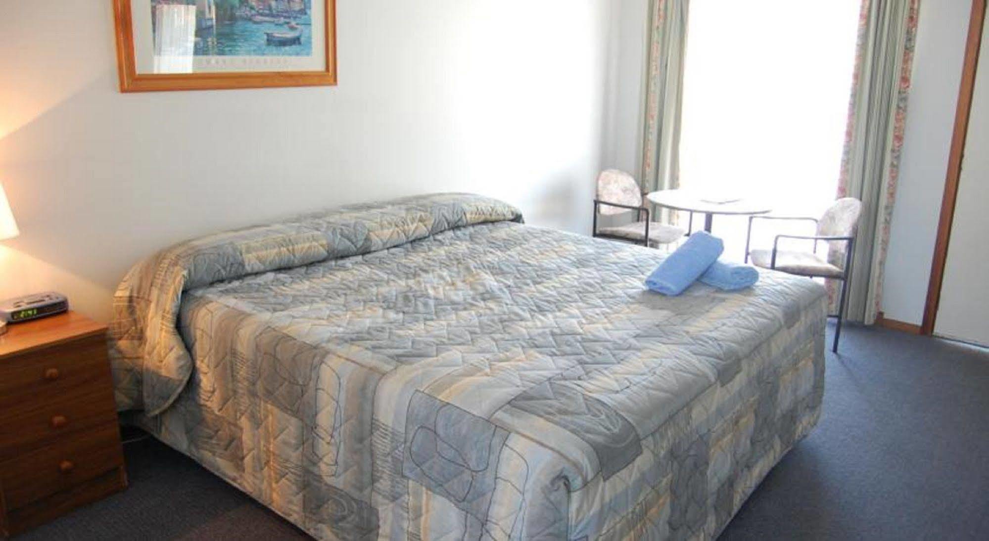 אולברסטון Seasonal South Motel & Function Centre מראה חיצוני תמונה