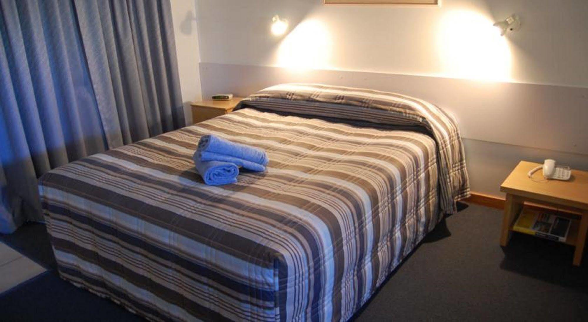 אולברסטון Seasonal South Motel & Function Centre מראה חיצוני תמונה